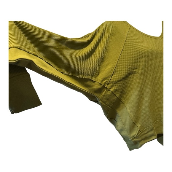 Free People Women's Santa Clara V-Neck Pullover Thermal Top Green Medium NWT - Picture 5 of 8